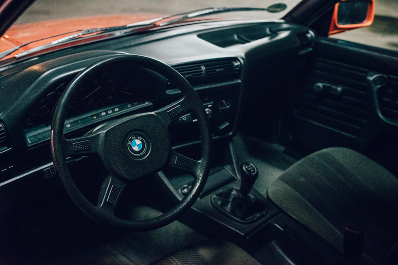 no cracks on the dash? what?